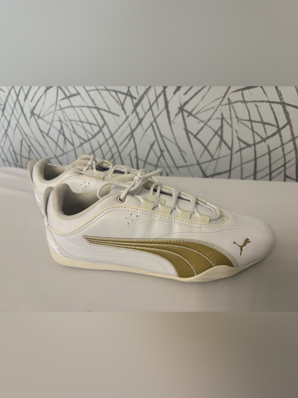 PUMA Women's Catch Soleil Sneakers White and Gold. W/Gold Puma Logo  on the Side